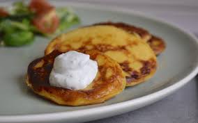 Herzhafte Kartoffelkuchlein Rezept Fur Den Thermomix Rezept Kartoffelkuchen Rezepte Lebensmittel Essen
