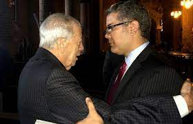 Su padre, iván duque escobar, fue gobernador, ministro y registrador nacional. Bernardo Guerra Recuerda A Ivan Duque Escobar Columna Vip