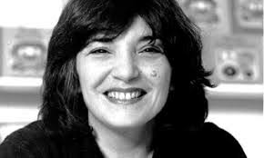 Barbara Firth's Instagram, Twitter & Facebook