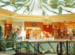 The Shoppes At Mandalay Place Read More On Why It Made Best Of Vegas Top 10 Shopping List Here Las Vegas Vacation Best Las Vegas Trip