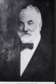 Robert Goodloe's Instagram, Twitter & Facebook