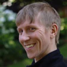 Daniel Reeves's Instagram, Twitter & Facebook