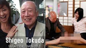 Ia dijuluki sebagai kakek legenda dari industri porno jepang. Siapa Sebenarnya Kakek Sugiono Mengapa Peman Film Dewasa Jepang Ini Suka Wanita 30 40 Tahun Tribun Jambi