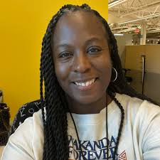 Are there drink refill stations anywhere beside the main hall?