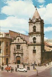 Iglesia De San Francisco En Bogota A Comienzos De Los Anos 60s Bogota Antigua Bogota Colombia Bogota