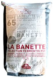 Vente en gros par cartons et sur palette aux épiceries, aux supermarchés et aux restaurateurs. Farine De Type 65 Farine De Ble Pour Pain La Banette France 25 Kg Sac