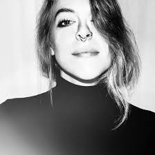 Paula Hilton · Artist Profile