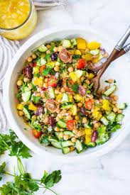 Lemony Chickpea Quinoa Salad Feasting At Home Recipe Yummy Salad Recipes Vegan Salad Recipes Healthy Salad Recipes
