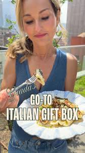 Nodi Marini was made to catch every drop of sauce—making it the perfect  pair for our Meatballs alla Vodka.