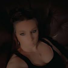 What are some inexpensive gift ideas for older teen girls and boys for  Christmas