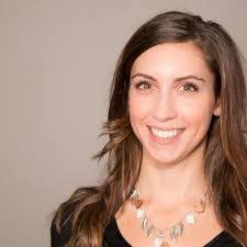 Laura Moe's Instagram, Twitter & Facebook