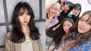 Aoa（ace of angels）是韩国 fnc entertainment 于2012年推出的女子流行演唱团体 ，最初由七名全天使 申智珉 、 朴草娥 、 徐酉奈 、 申惠晶 、 权珉阿 、 金雪炫 、 金澯美 ，与一名半天使 徐有庆 组成 ，现以四人体制 （徐酉奈、申惠晶、金雪炫、金澯美） 进行活动 。 34hwxfzri9nf7m