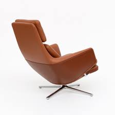 Vitra Collaborates With Antonio Citterio On Grand Relax Chair Lounge Chair Chair Relaxing Chair