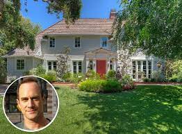Chris Meloni Is Selling The Former Ozzie And Harriet House Hooked On Houses Mansions Celebrity Houses Chris Meloni