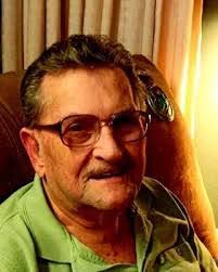 Lisa Walkup's Instagram, Twitter & Facebook