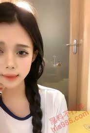 巨乳网黄主播【纯情的皮皮】情色直播精选【第一弹】扮成清纯女友撅臀露逼，揉奶抖臀淫骚裸舞反差骚爆！ | 黑料不打烊