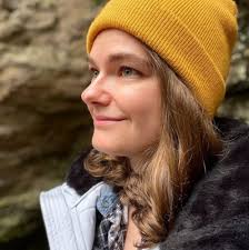 Riparian Media has a new look! As much as I adored the eel icon I was  working with before for the logo, it was a $2 icon from Icon Finder,  meaning I