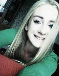 GALERIE: Honzu (†18) a Lucku (†17) pohřbili v bílých rakvích. Zabil je  opilý kamarád