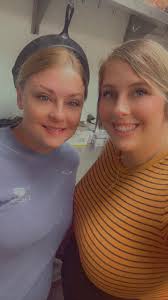 Auntie Ann's Kitchen is open today