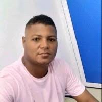 30+ perfiles de «Luis Calderin»