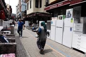 El ev mobilyalarınızı en iyi oturma odası, yatak odası, yemek takımları, beyaz eşya ve diğer elektronik ürünlerin hem sıfır hem bursa ikinci el eşya alım ve satım işlemi gerçekleştirmekteyiz. Bursa Da Ikinci Elin Kalbi Bu Pazarda Atiyor Bursada Bugun Bursa Bursa Haber Bursa Haberi Bursa Haberleri Bursa