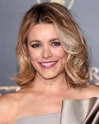 Foto selebriti yang diedit jadi dahi lebih rendah. Diskusi yuk! :  r/QOVESStudio