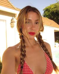 Jac Anderson (@jacquelynnoelle) • Instagram photos and videos