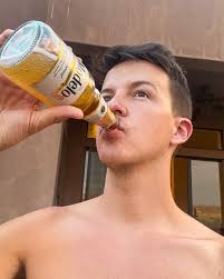 It was Truly a great weekend 💦 ⁠⠀ ⁠⠀ These photos don't even scratch the  surface of our shenanigans in and around Sand Hollow State Park this past  weekend. I was going