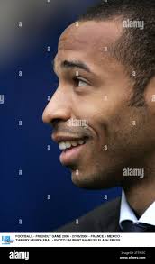 Thierry henry photo hi-res stock photography and images