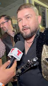 Mil gracias a Poncho Lizárraga y Banda El Recodo de Don Cruz Lizárraga, por  el mensaje y tan lindas palabras. Toda Nuestra admiración y respeto para  contigo !!! Iuuuuuuuu Arre Machos !! #BandaMachos ...