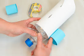 Ver más ideas sobre aviones de papel, sobres de papel y como hacer un avion. Construimos Un Avion Hucha Con Una Botella De Plastico En 7 Pasos
