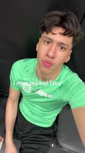 Troy Hornback's Instagram, Twitter & Facebook