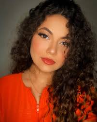 𝐃𝐚𝐧𝐢𝐞𝐥𝐥𝐞 𝐂𝐚𝐯𝐚𝐥𝐜𝐚𝐧𝐭𝐢 𝐁𝐞𝐧𝐞𝐯𝐢𝐝𝐞𝐬 🌸 (@daniellecb_)  • Instagram photos and videos