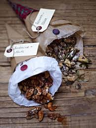 Unser Beliebtes Rezept Fur Wurznusse Und Mehr Als 55 000 Weitere Kostenlose Rezepte Auf Lecker De Lec In 2020 Lecker Rezepte Kulinarische Geschenke Selbst Zubereiten