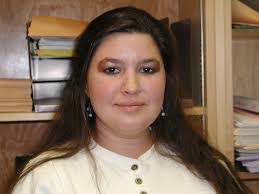 Ellen Abell's Instagram, Twitter & Facebook