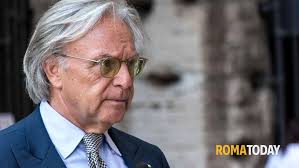 Della Valle ammira il 'suo' Colosseo: "Si puo' fare. Ora convincerò altri  amici ad investire"