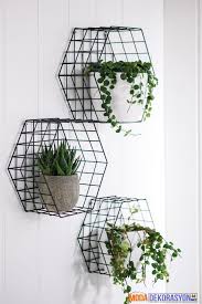 Geometrik Saksi Modelleri Moda Dekorasyon Mietwohnungen Dekorieren Wandregale Selber Bauen Diy Wandregal