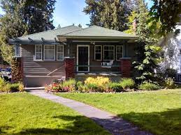 There are a couple approaches for a green roof. Exterior Paint Colors For A House With Green Roof