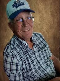 Warren Stack's Instagram, Twitter & Facebook