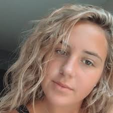 Anna Brooker (@annabrookerr)