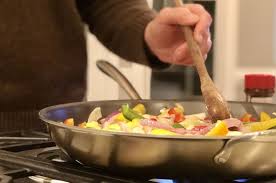 لو بتدرس بره»| أسهل 5 وصفات أكل «سريعة وبدون مجهود».. جرب «مج...