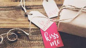 Another year has gone now, my biggest dream is to share all life's gifts with the one i love. Anniversary Gifts By Year All The Traditional Modern Anniversary Gifts