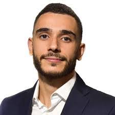 Shaun Westlake's Instagram, Twitter & Facebook