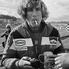 Así era (el verdadero) james hunt. James Hunt Erinnert Sich An Sein F1 Debut Ich War Nervos Sehr Nervos