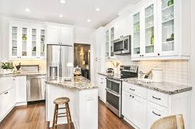 Full kitchen remodels or builds require more than just new cabinets. 7 Amazing Tips For Decorating A Small Kitchen With White Shaker Cabinets