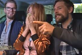 Joko, klaas, palina und olli erklären das jahr 2013 vor dem greenscreen besser als mola adebisi die größten hits der 90er. Circus Halligalli Palina Rojinski Macht Sich Fur Joko Klaas Zum Affen Gmx At