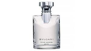 It is perfect for evening use that mesmerizes the people around in its fragrance. 55 Best Smelling And Irresistible Cologne Fragrance For Men