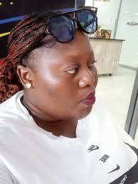 IMAGINE GETTING JUMPED BY JUNKIES AND ONE YELL "WRAP THE BELT AROUND HIS  ARM"...😂😂😂😂😂😂