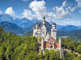 O calatorie de o zi cu plecare din bucuresti pentru a vizita castelul peles si manastirea sinaia. 14 Excursii De O Zi De Top Din Munchen Europa