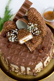 Zudem lässt sie sich wahnsinnig schnell zubereiten. Kinder Maxi King Torte Kuchendeern Kuchen Und Torten Rezepte Kuchen Und Torten Lecker